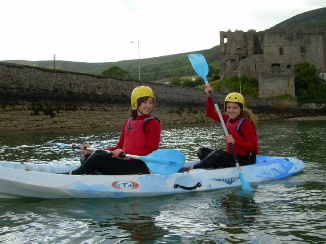 Camps with kayak 